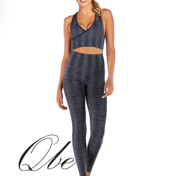 Seamless Sports Bra and Legging workout yoga set - Picture 4 of 6